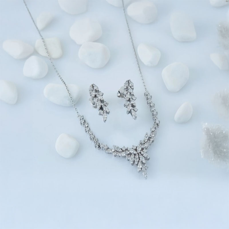 Fantezi Pırlanta Kolye